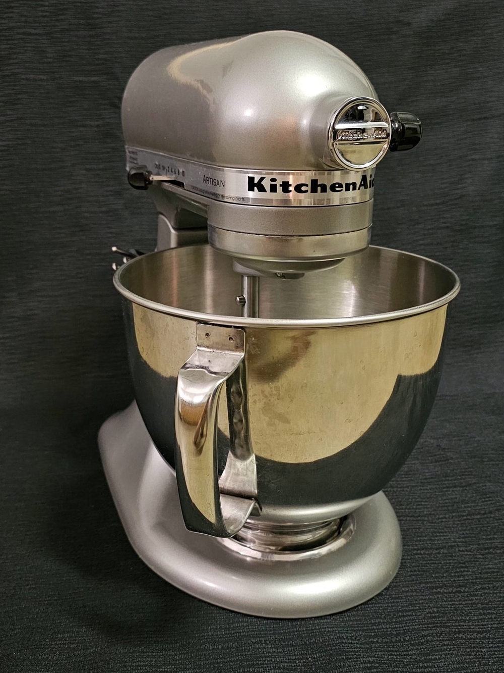KitchenAid Artisan Mixer For Repair or Parts